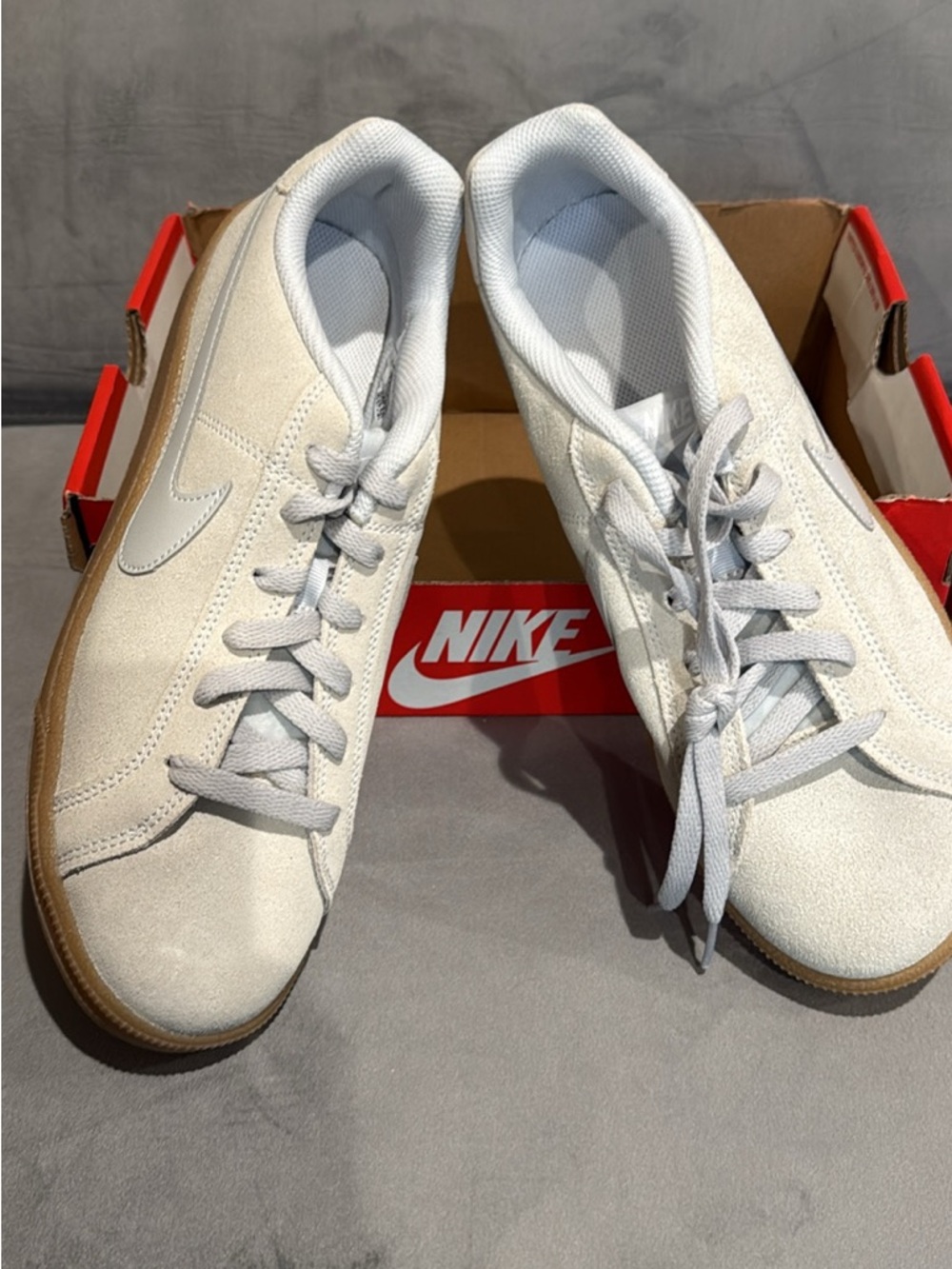 Nike Men’s Cream/White Suede Low-Top Sneakers